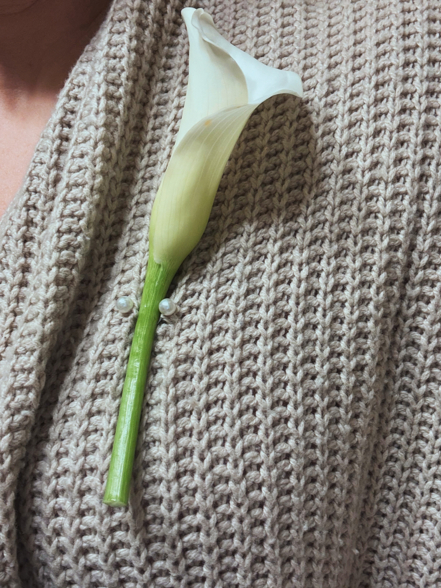Calla Lily Boutonniere/Pin Corsage